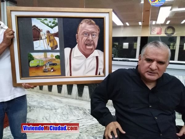 Joel Ramos en el Dia Munidal Pintor Boca y Pie